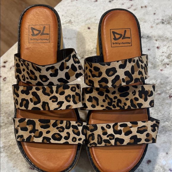 DL Dirty Laundry Leopard Print Platform Sandals - Picture 3 of 4